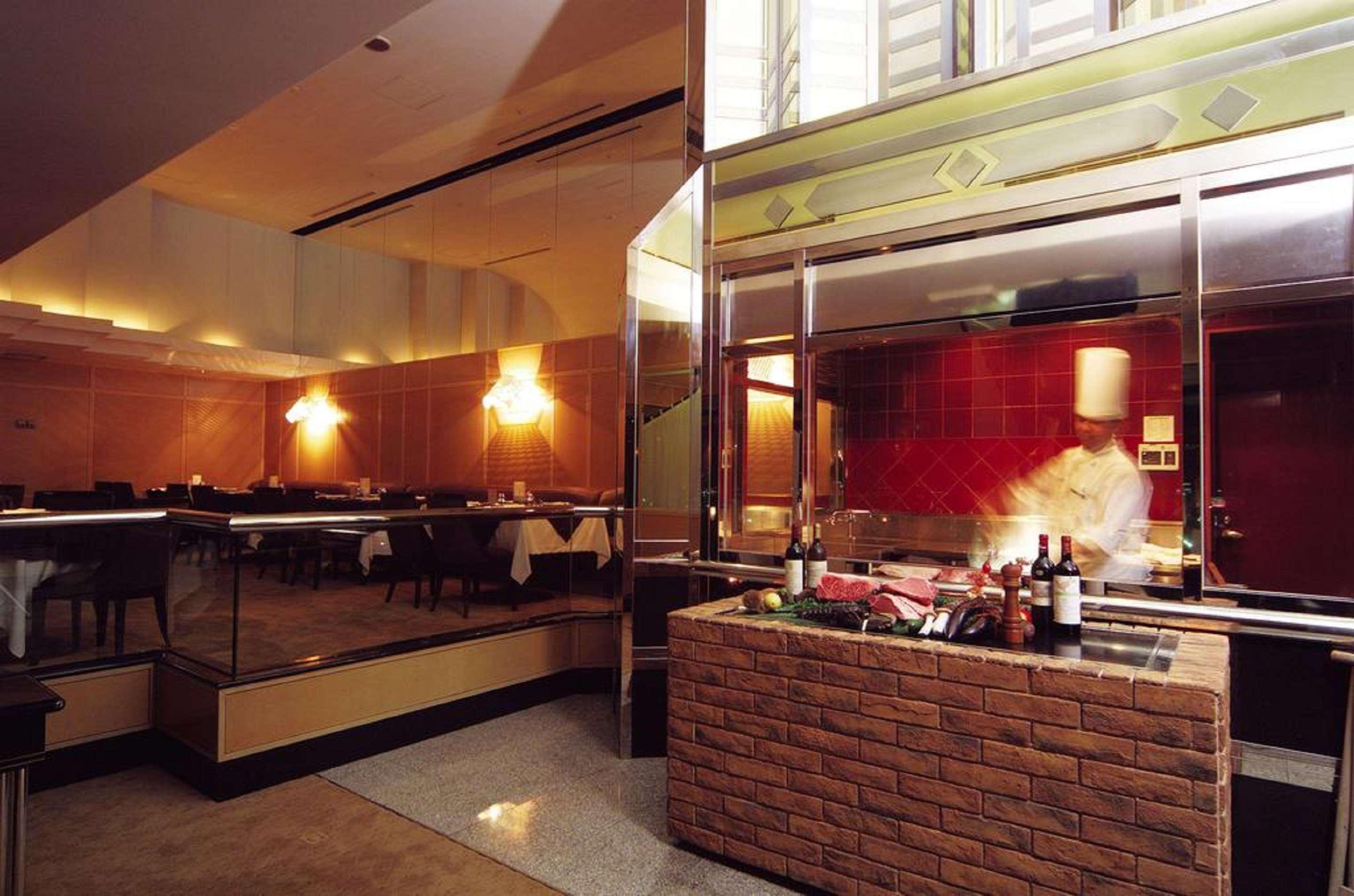 The Global View Nagasaki Hotel Eksteriør billede Restaurant Tantris, Munich