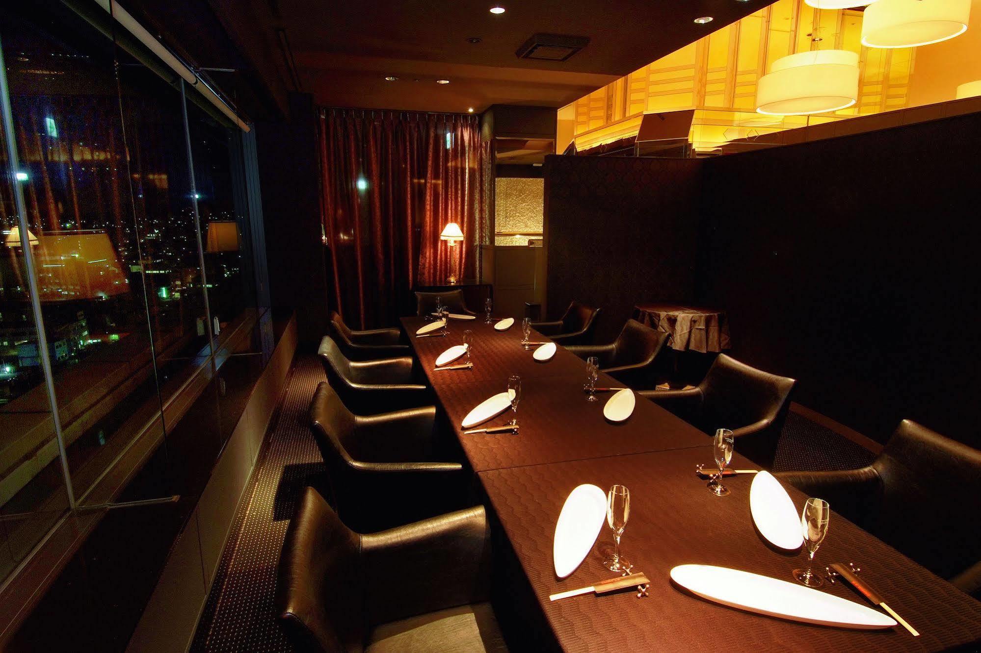 The Global View Nagasaki Hotel Eksteriør billede Interior of the restaurant